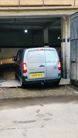 #blida09_tiktok_algérie❤️🇩🇿 #تحياالرجالةوينماكانوو💪💪🤙 #❤️‍🔥❤️‍🔥 #doblo #الغربة 