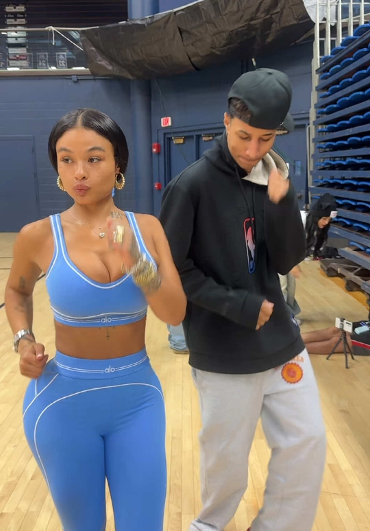 India love 😂🇺🇸❤️ #fyp #streameruniversity #american @Indialove 