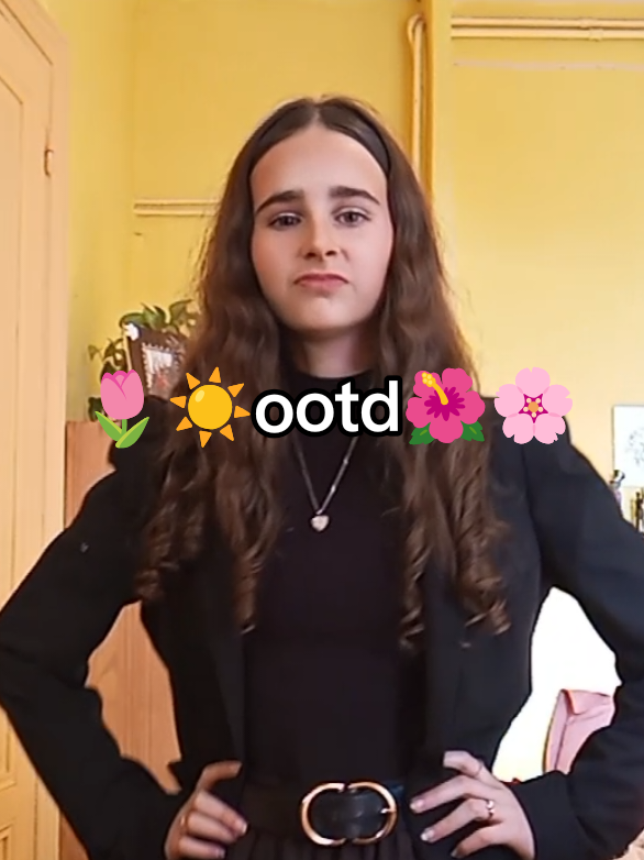 ☀️🌺ootd🌷🌸#OOTD  #outfit #outfitinspo #fashion #13ans⚠️ #girl #pourlesfilles #girlvibes #springfashion #fyp #prt #viral 