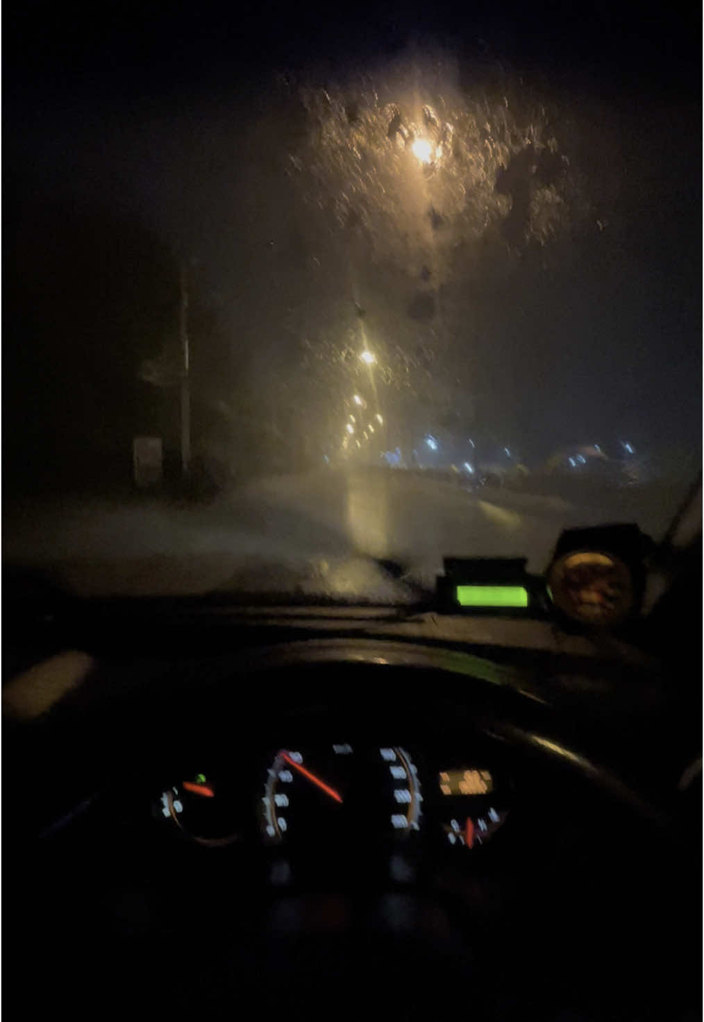 เชียงใหม่จัดเต็ม🌧️🖤#ฝนตก#ฝนตกหนัก #ดีเเม็กเก่า #วัยรุ่นu2 