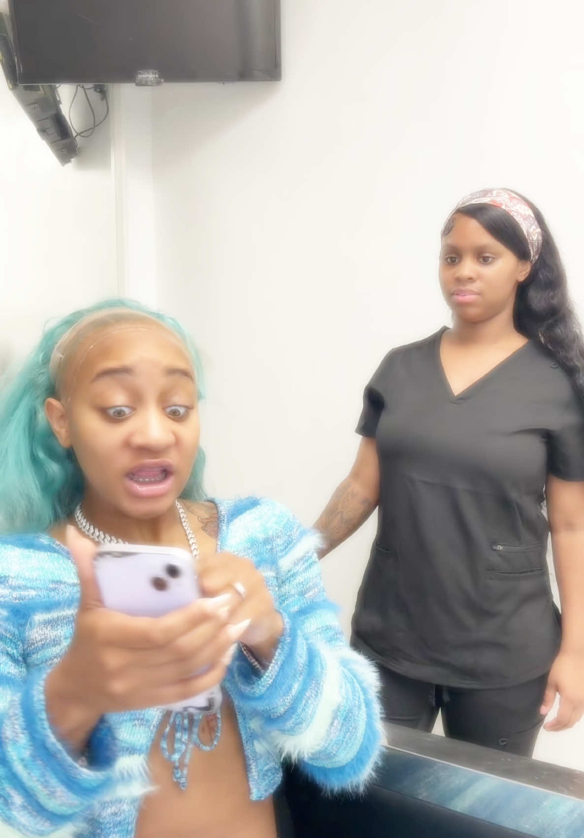 @Semaj🦋MUA/HAIRSTYLIST loving my new hair style!😍💕💖🩵🦋🐳 #newcolor #newme #fyp #kendalledabrat #fypシ #viral 