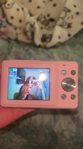 the quality on this camera is so good #foryoupage #fyp #fup #fypシ #fypage #viral #fupシ #fypageシ #tiktokshop #tiktokshopfinds #haul #haultok #haultok #camera #digitalcamera #vintagecamera 