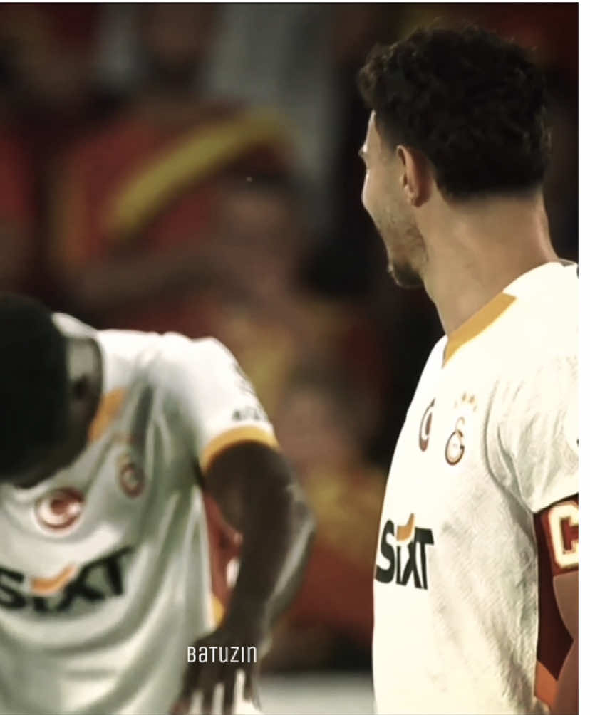 Kaan kaptanımızın duran top kullandığını biliyorduk da bize declan rice olduğunu kimse söylememişti şöyle sıkıcı bir maçta şiir gibi bir golle gözümüzü gönlümüzü açtı ne adam ya #kaanayhan #galatasaray #göztepe #süperlig #edit 