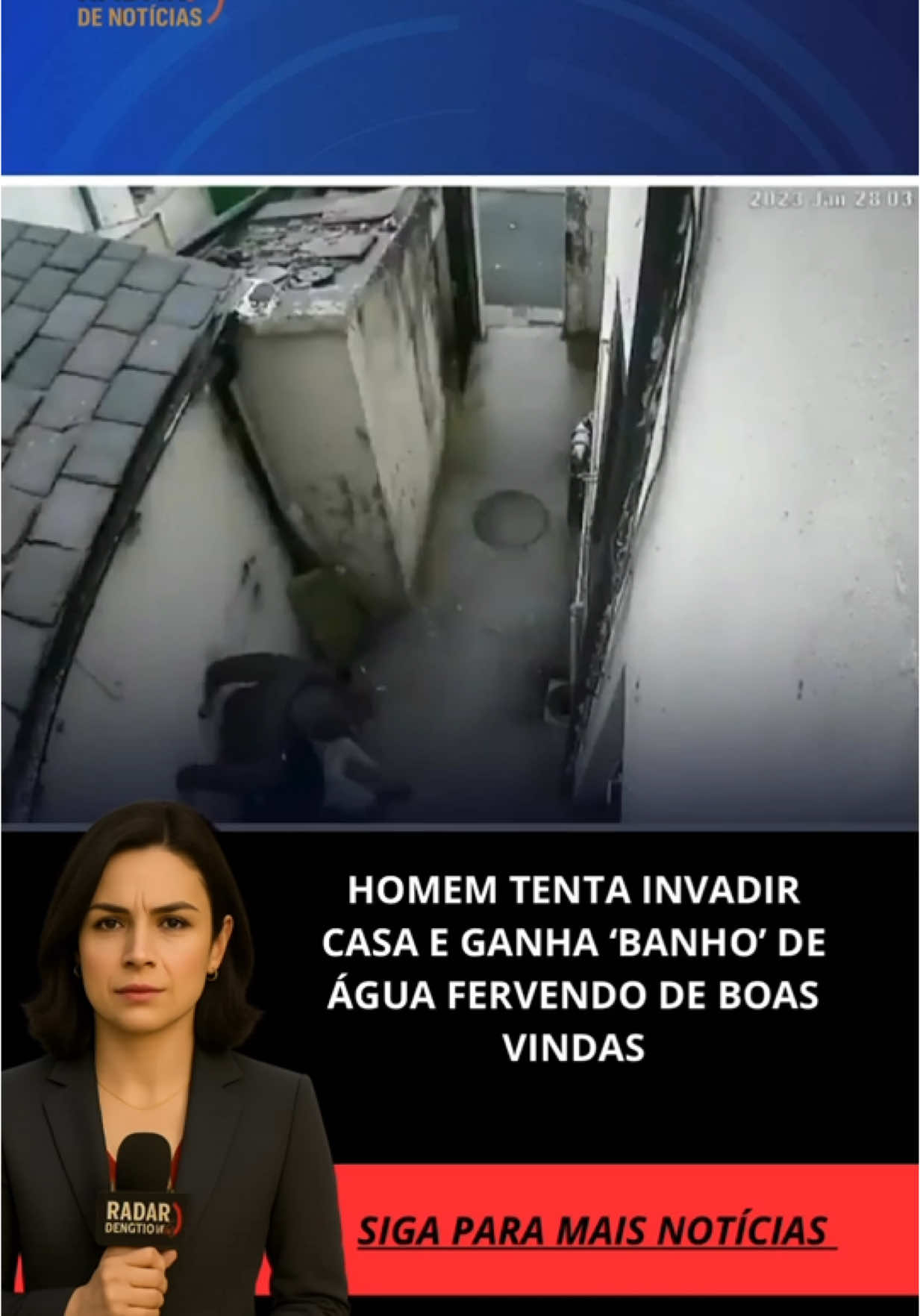 Conteúdo sensível Um homem tentou invadir uma casa para roubar, mas teve uma surpresa escaldante! Câmeras de segurança registraram o momento em que ele tenta arrombar a porta com vários chutes, mas não consegue. Enquanto isso, a dona da casa, já ciente da tentativa de invasão, reage de forma inesperada: joga uma panela de água fervendo no criminoso pela janela! O homem grita de dor e foge imediatamente, sem levar nada. #TentativaDeRoubo #CâmeraDeSegurança #ReaçãoRápida #ÁguaFervendo #CriminalFail #SegurançaEmCasa #NotíciaReal #MomentoTenso #TikTokNotícias #conteúdosensível 