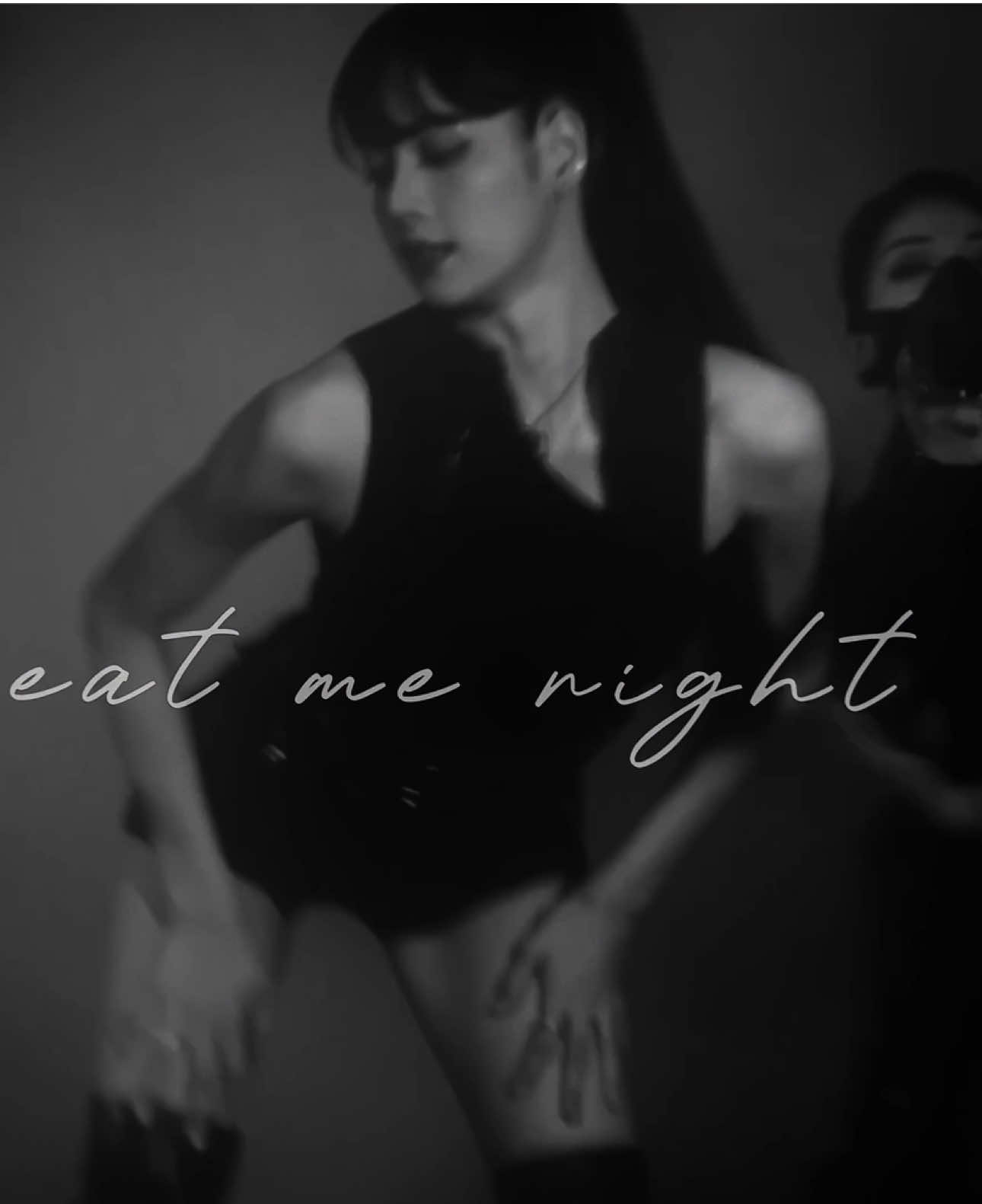 treat me right my man // #lisa #lisablackpink #blackpink #rari01h #fyp //  [Lisa Dark Edit]