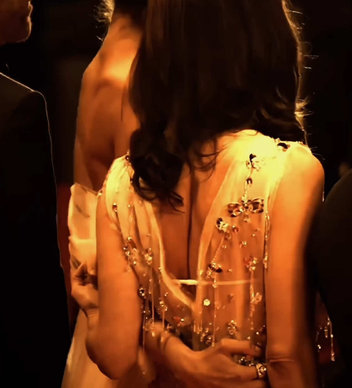 yeah i’m starting a rumour... | #aubreyplaza #margaretqualley #honeydont #edits #vsp 