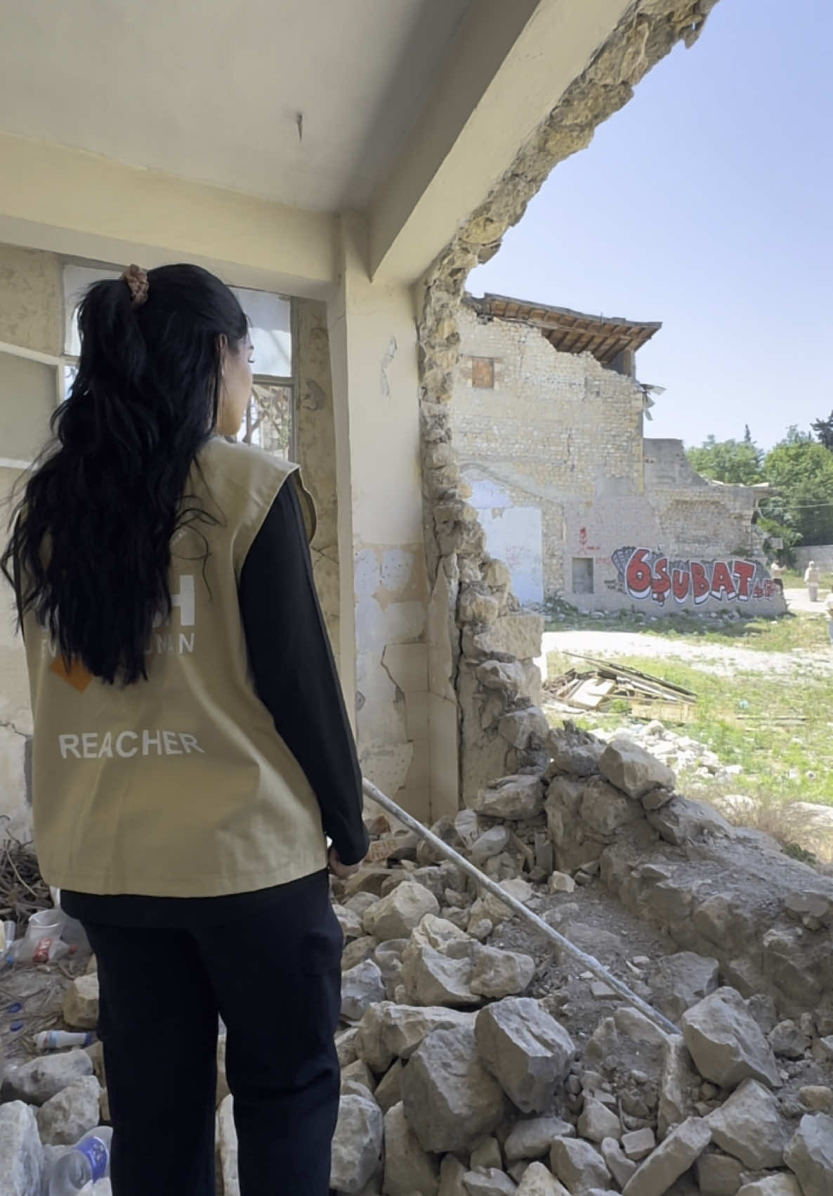 I’ll never be able to thank you guys enough for giving me a platform that can be used for good. Donate using the link in bio 🤍