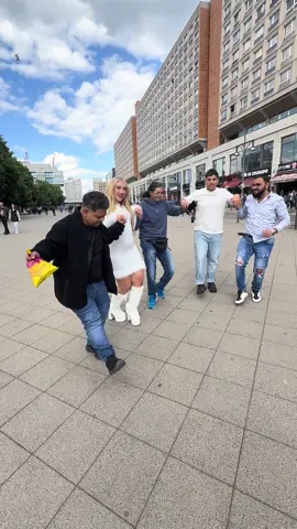 #lenaweberbb #videoviral #berlin @Tashko.30 @Musti ♛ #tanzen @king abbuod 