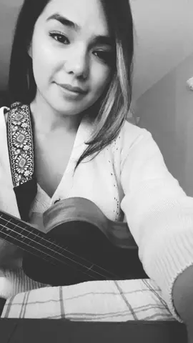 Linger on Ukulele 🌸 #ukulelecover #musicislove 