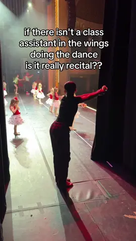 what would we do without them? 🖤💛 #dance #dancerecital #dancer 