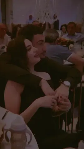 Halwest  ashq bwnek ashqt bwm 