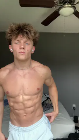 Peak #blowthisup #fyp #viral #gym 