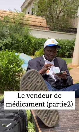 Le vendeur de médicament partie 2😂#viralvideos très #drole rire#humour #burkinafaso🇧🇫 #guineenne224🇬🇳 