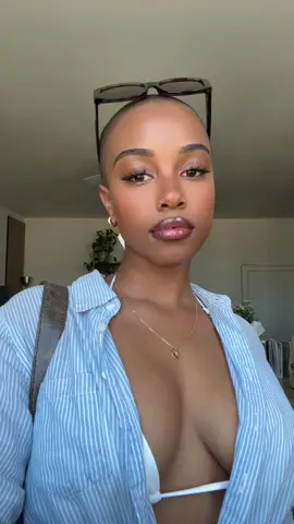 Pool party ready 🥳  #blackwomenoftiktok #BlackTikTok #baldwomen #OOTD #ootdinspo #sandiego #sandiegolife 