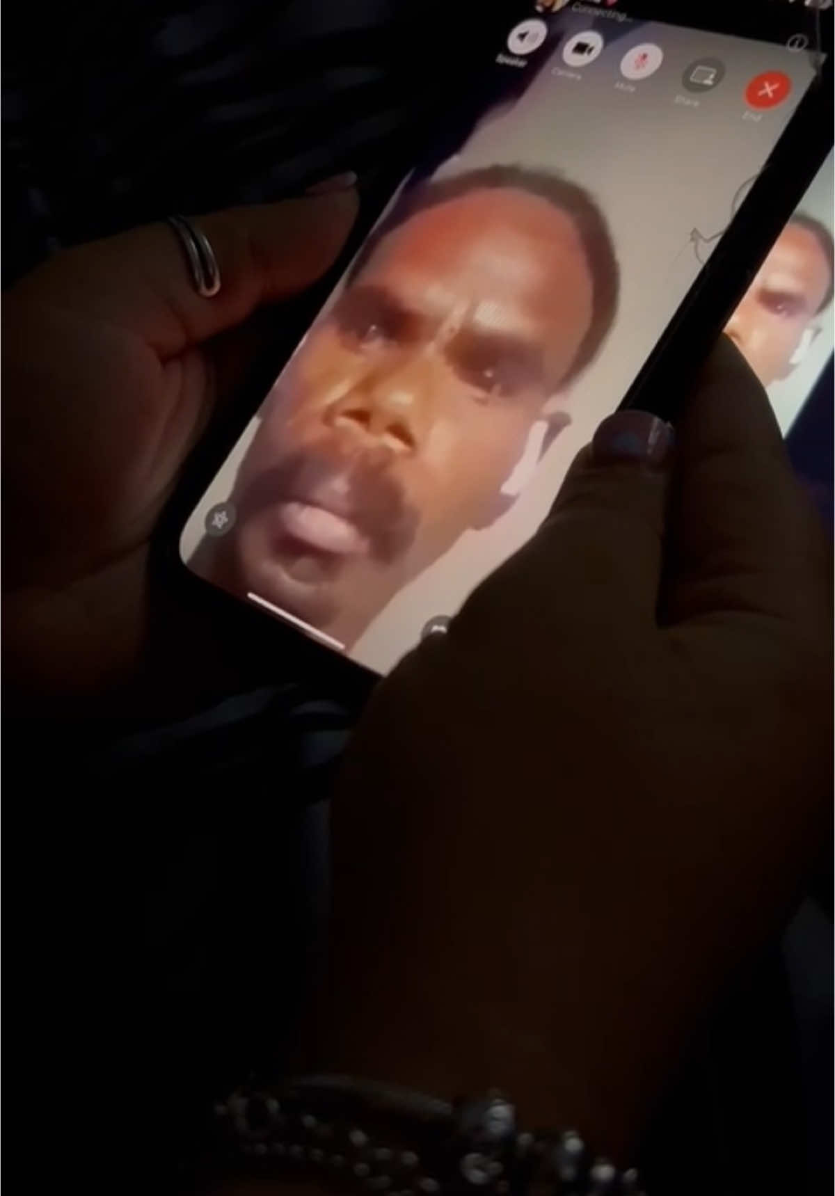 When your family think you’ve been kidnapped 😂😂😂 I can confirm my grandma is okay 🤣🤣 #facetimeprank #facetime #fyp #forypupage #foryoupage❤️❤️ #familyprank #prankwars 