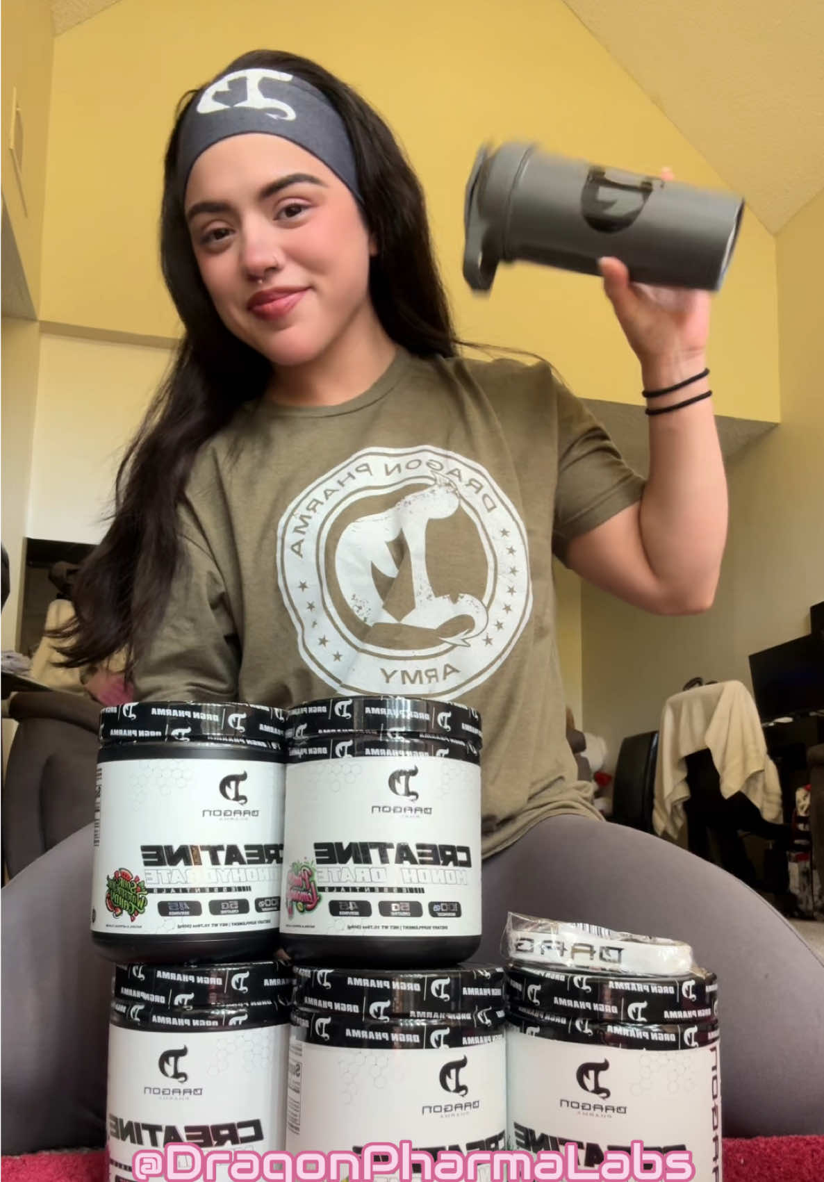 If you hate bland creatine this is for you! Flavored Creatine Monohydrate available this Monday @Dragon Pharma Labs 🧸🐉 code: michelle !!! #dragonpharma #foryou #supplements #Fitness #creatine #gains 
