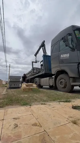 #fyp #volvo #440 #a7la_ness #work #truckdriver #tunisia #truckers #رحة_نفسية_مع_القران 