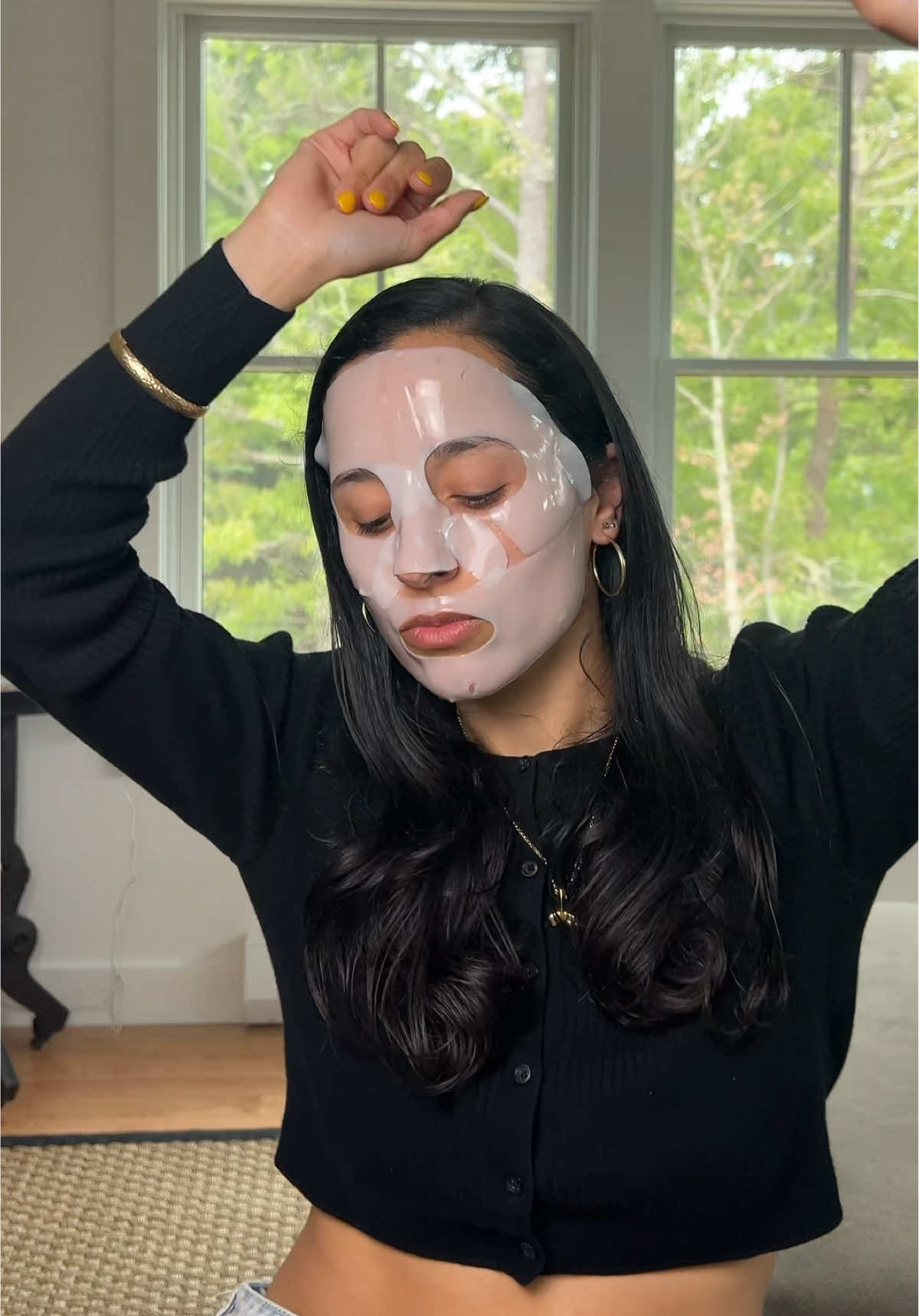 My very honest review! I cannot believe how much I LOVE THIS MASK! @Cosyuree.  Comment link and will DM YOU 🫢 #skincareaddict #skincareobssessed #cosyuree #hydrogelmask #coolingskincare #collagenboost #mascarilla #cuidadodelapiel #rutinadiaria #SelfCare #ichoosemyself #tiktok?video❤️likeforyou #tiktokviral #tiktokskincare #viralskincare #viralskincareproducts 