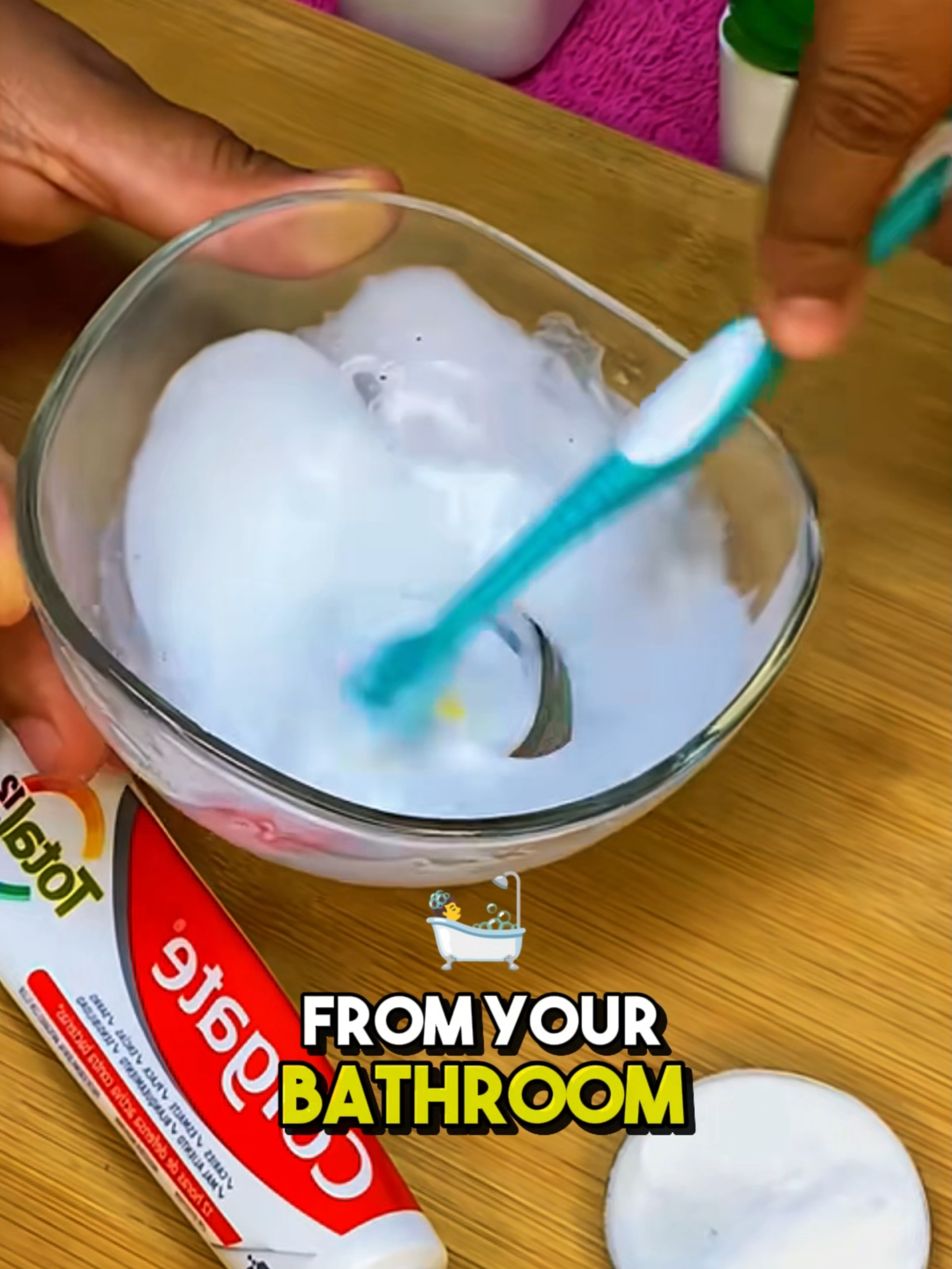 Tartar? Yellow teeth? Bad breath that could scare a dragon? Let me show you a crazy simple trick to get rid of all that #remedy #naturalremedy #recipes #healthy #healthyrecipies #teethwhitening
