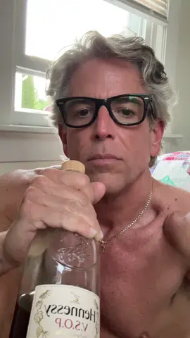 Feeling it #sing #johnnyknoxville #hennessey #fypシ゚viral #lmao