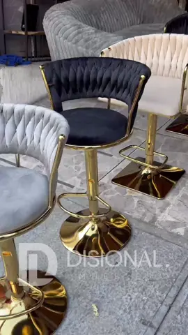 Bancos y sillas súper elegantes! 😍🥰 PÍDELOS O VISÍTANOS EN NUESTRAS SUCURSALES  😍 Super calidad y precio! 🏆 #dorado #bancos #sillas #sillasgiratorias #bancosparabarra #muebles #tonalajalisco #paratii 