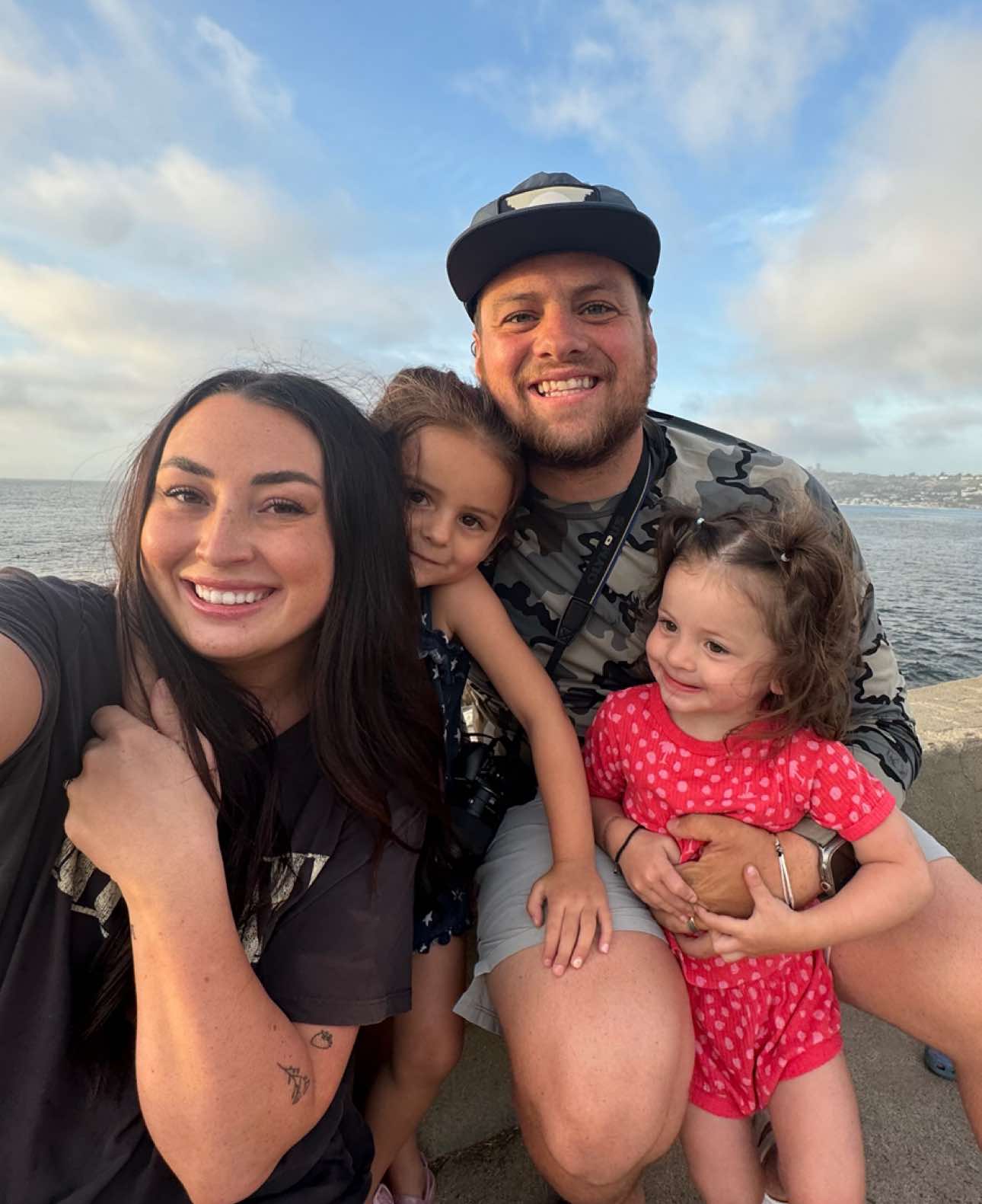 but I’m biased of course 😉🤭😍 #cutekids #slamdunk #holyfcknairball #cutebabies #momandad #girlmom #girldad 