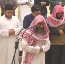 تدبر هذه التلاوة الهادئة 🤍 #اللهم_صل_وسلم_على_نبينا_محمد #سبحان_الله_وبحمده_سبحان_الله_العظيم #لا_اله_الا_الله #fy #fyp #explore #تلاوة_خاشعة #النبرة_اللحيدانية #قرآن #محمداللحيدان #الله #quran #اكسبلور #اللحيدان 