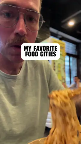 My tummy is rumbling real hard looking back at all these meals #fulltimetraveler #travelfoodie #travelling #traveler #traveling #Foodie #travelfood #fulltimetravel #foodvlog #foodvlogger #travelfoodvlog #favoritecities #foodcities #favoritefood #santiago #santiagochile #chile #chileanfood #kualalumpur #malaysia #MalaysianFood #melbourne #melbourneaustralia 