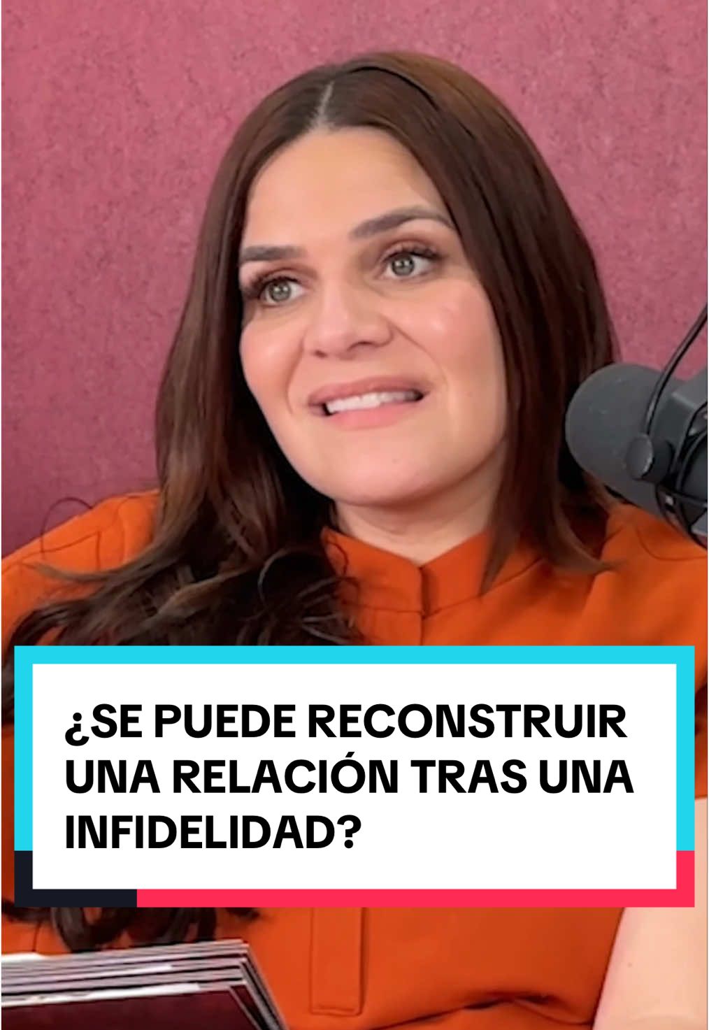 EPISODIO #30 DISPONIBLE EN EL 🔗 DE MI PERFIL.  ¿Te preguntas si una relación puede sanar después de una infidelidad? ÚNETE A LAS TERAPIAS GRUPALES EN VIVO todos los miércoles 8p.m hora Miami y aprende a reconstruir desde el dolor, la verdad y el amor propio. Más info en el link de mi perfil.#parejasdetiktok #fyp #infidelity #temor #soledad 