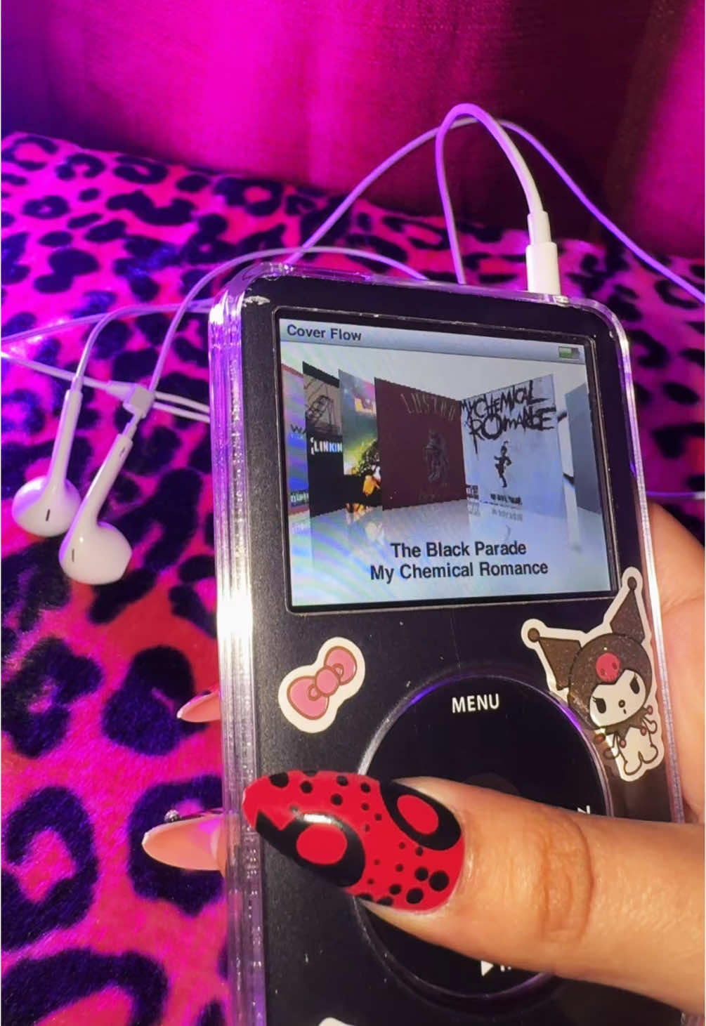 anyone else have one still? - #ipod #2000s #y2k #fyp 