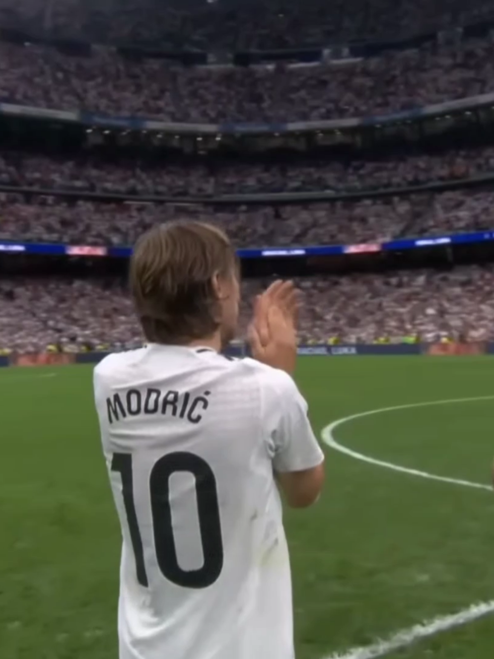 another legend we want to rest after fighting🤍 #lukamodric #realmadrid 