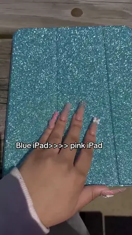 The blue one looks way better in my opinion even tho I love pink 😭😭 #ipad #apple 