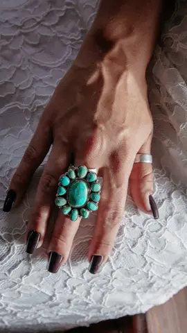 Serving bridal glow, desert style 🌵 #nizhonitradersllc #sterlingsilverjewelry #navajojewelry #turquoisejewelry #handmadejewelry #CapCut 
