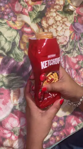 Inventando roupas para boneca da minha filha😂👌.by :internet