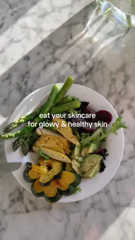 glow from within 🙂‍↔️  #eatyourskincare #skinhealth #healthyrecipes #glowingskin 