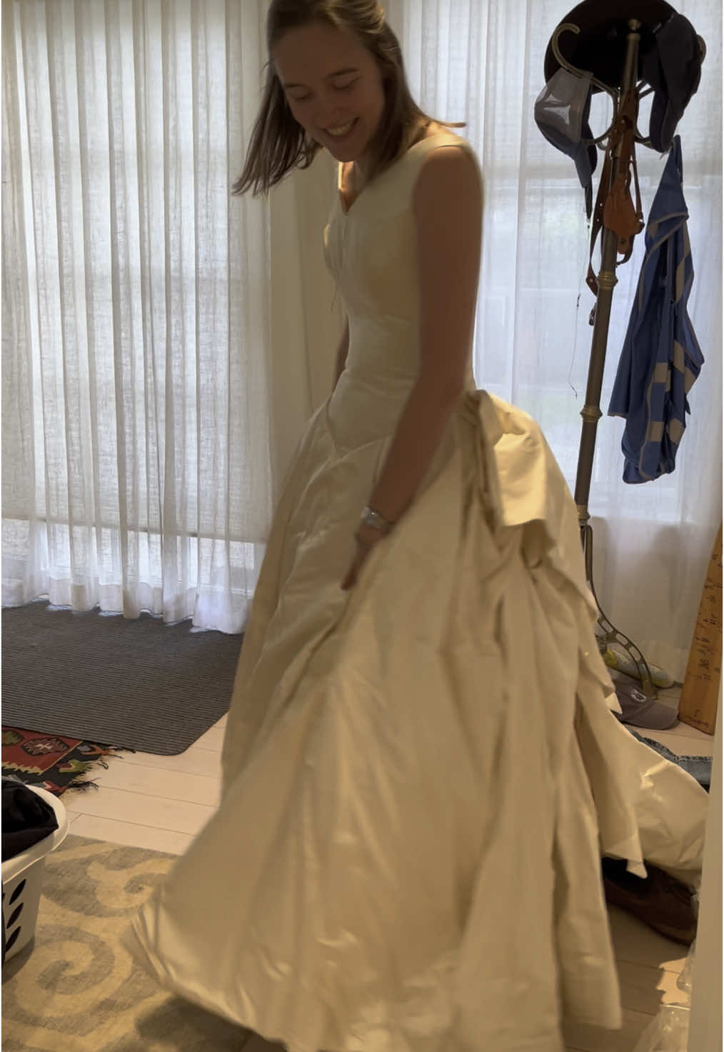This is girlhood. Special thanks to the unsuspecting guests of a little inn (my parents are innkeepers) #bride #2026bride #dress #momsdress #engaged #engagement #dresstryon #sayyestothedress 