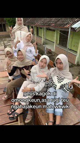#masukberandafyp #fypage #fyppppppppppppppppppppppp #viralvideo #fotolive #cees #cewenyalse🤙🏻 #foryou #4u 