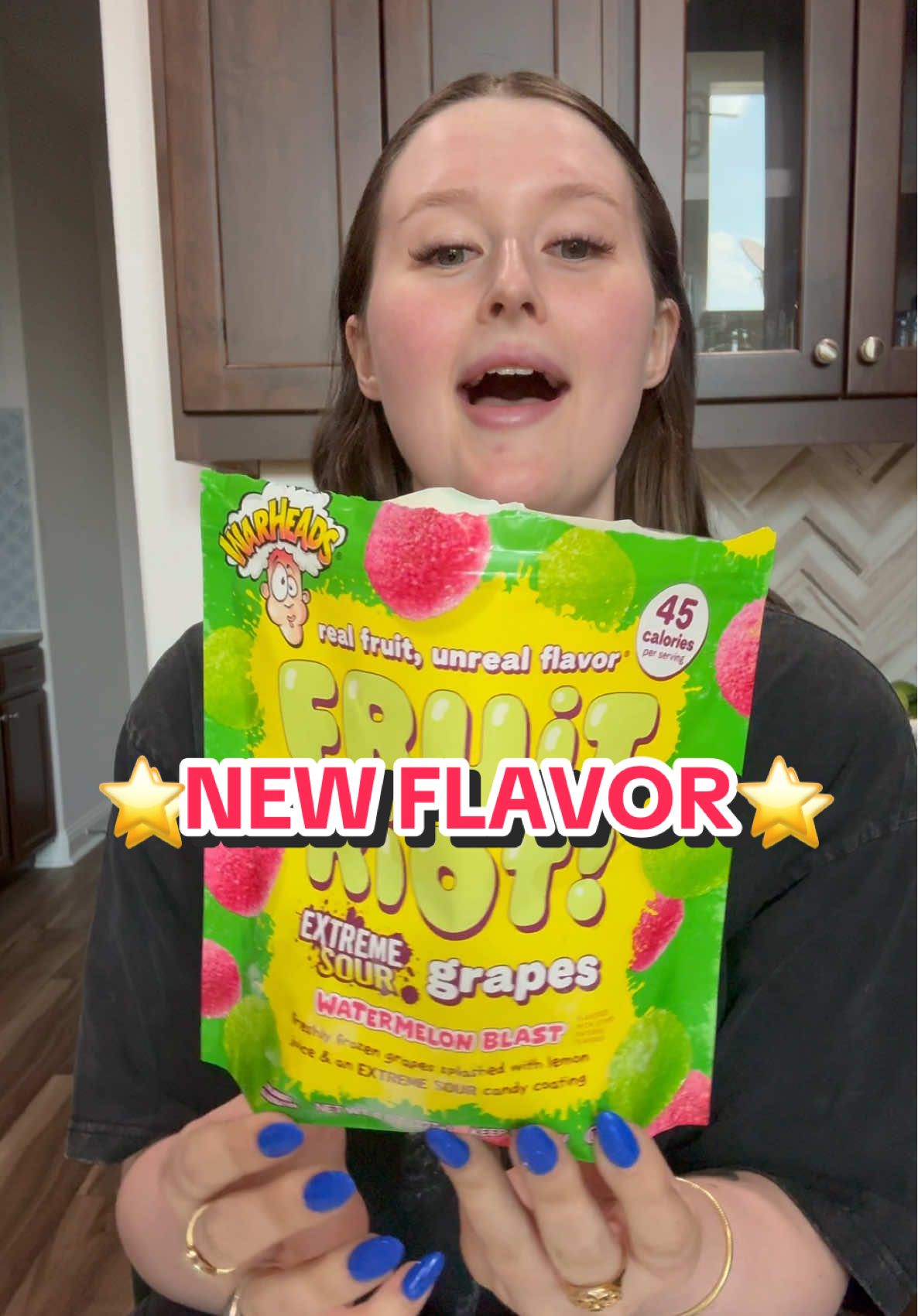 ⭐️FOOD REVIEW⭐️ FRUIT RIOT’S NEW FLAVOR⭐️ #foodreview #fruitriot #watermelonblast #new  @Little Cajun House 