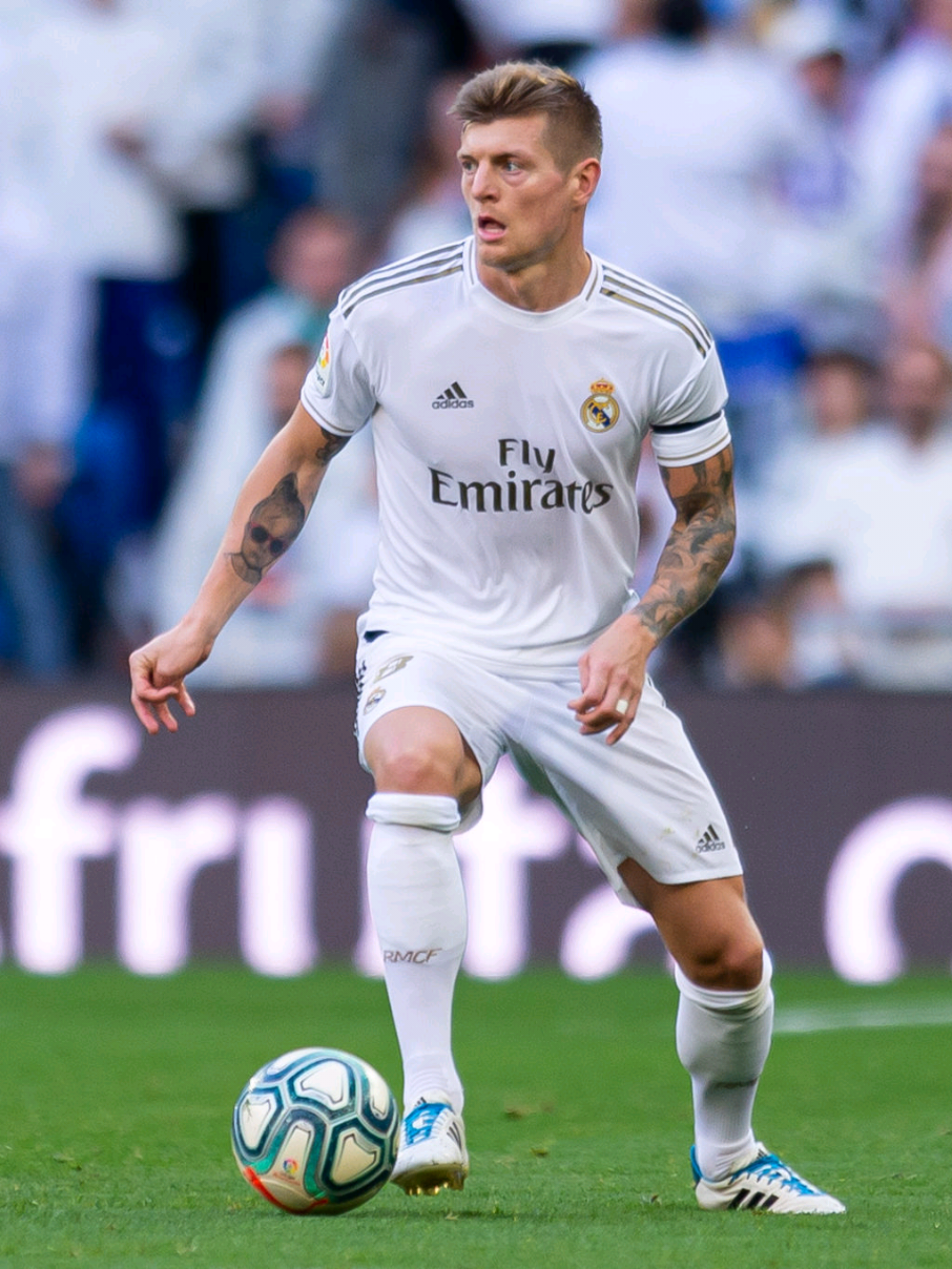 Toni Kroos – Một đôi giày, cả sự nghiệp #tonikroos #kroos #realmadrid #germany #championsleague #adidas 