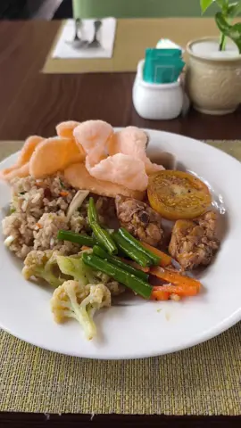 mentahan aktifitas sehari-hari sarapan di hotel buat bahan prank teman pacar mantan atau selingkuhan kalau lagi liburan sendirian #jalajahbali #jelajah #rekomendasihotel #kuta #mentahanjalanjalan #mentahankatakata #mentahanstory #mentahanprank #mentahanstorywa 