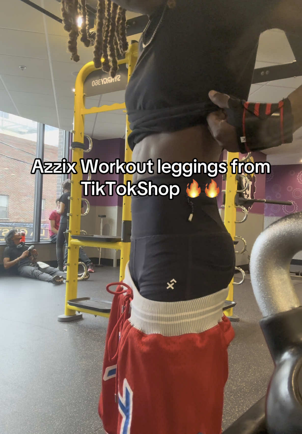I’m about to grab another pair since they’re  30% OFF now 🔥‼️ grab 'em before they're gone! @Azzix #fyp #workout #gym #workoutgear #workoutleggings #tiktokshop #Fitness #sports #wlw #stud #tiktokpartner 