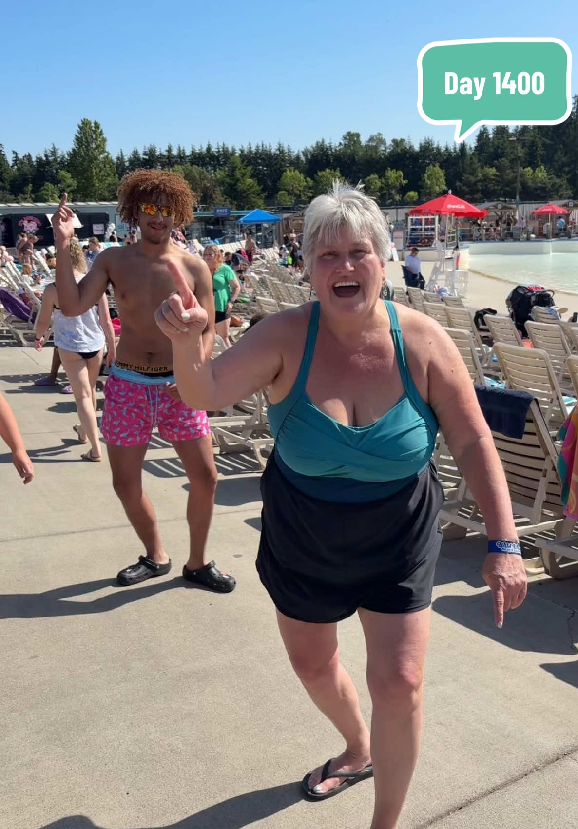 Day 1400 dancing to this song until my dance goes viral @50 Cent #dailydance @wildwavespark_official #wildwaves #federalway #washington #lovegrama #gramacarolyn thank you @missinclub 