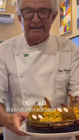 Alessandra Negrini curtindo a culinária Maranhense.  #alessandranegrini #saoluismaranhao 