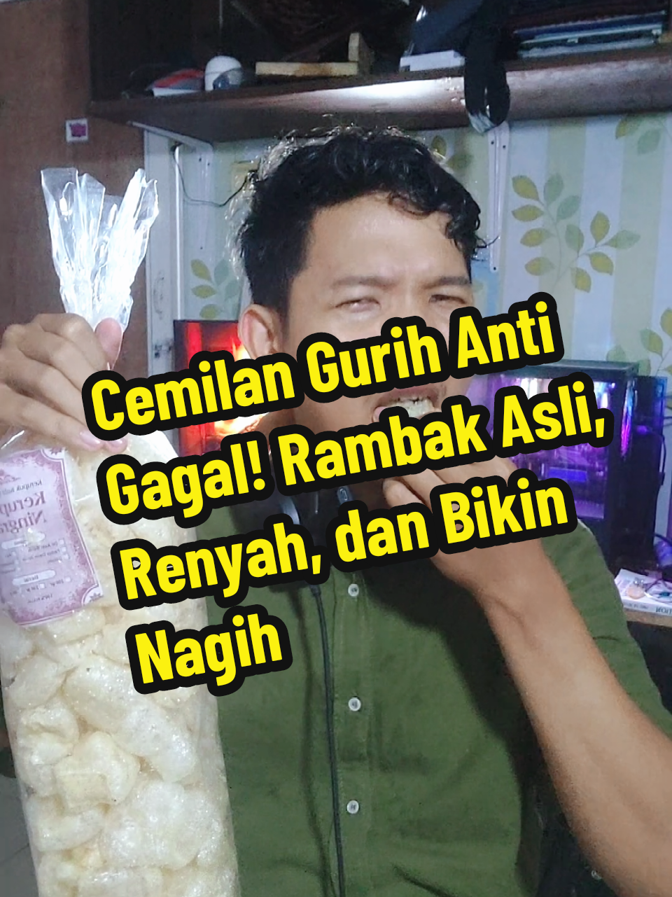 Cemilan Gurih Anti Gagal! Rambak Asli, Renyah, dan Bikin Nagih! Lagi cari cemilan khas Indonesia yang gurih, renyah, dan bikin ketagihan? Cobain Rambak Asli dari kami! Terbuat dari kulit sapi pilihan, diolah secara higienis tanpa bahan pengawet, rasanya gurih maksimal dan cocok banget buat nemenin waktu santai atau nonton drakor! Kenapa harus pilih rambak kami? 100% kulit sapi asli Renyah & kriuk tahan lama Tanpa MSG berlebih Bisa untuk stok usaha reseller #rambakasli #cemilangurih #kulinerindonesia #cemilanviral #snackrumahan #rambakkulit #snackhalal #idejualan2025 #cemilanrenyah #snacktikTok 