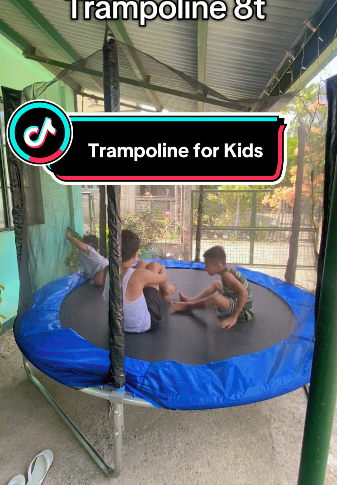 Trampoline for kids and feeling kids 😆 sobrang tibay nga talaga. Safe na safe ang kids #trampoline #trampolineforkids #fyp #kidsproducts #babyproducts 