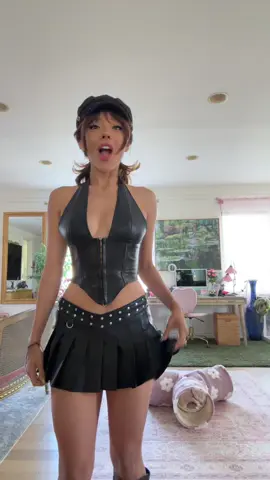 I WANNA GET THIS DANCE DOWN SO BAD