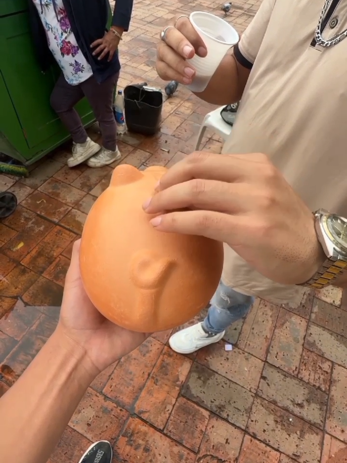 Hoy le alegramos el día a esta señora 🥺🙏🏻#Damian #paratii #viral #fyp #boyaca #ayudanos_a_ayudar #regalandosonrisas❤️🙏🏻 #mercados 