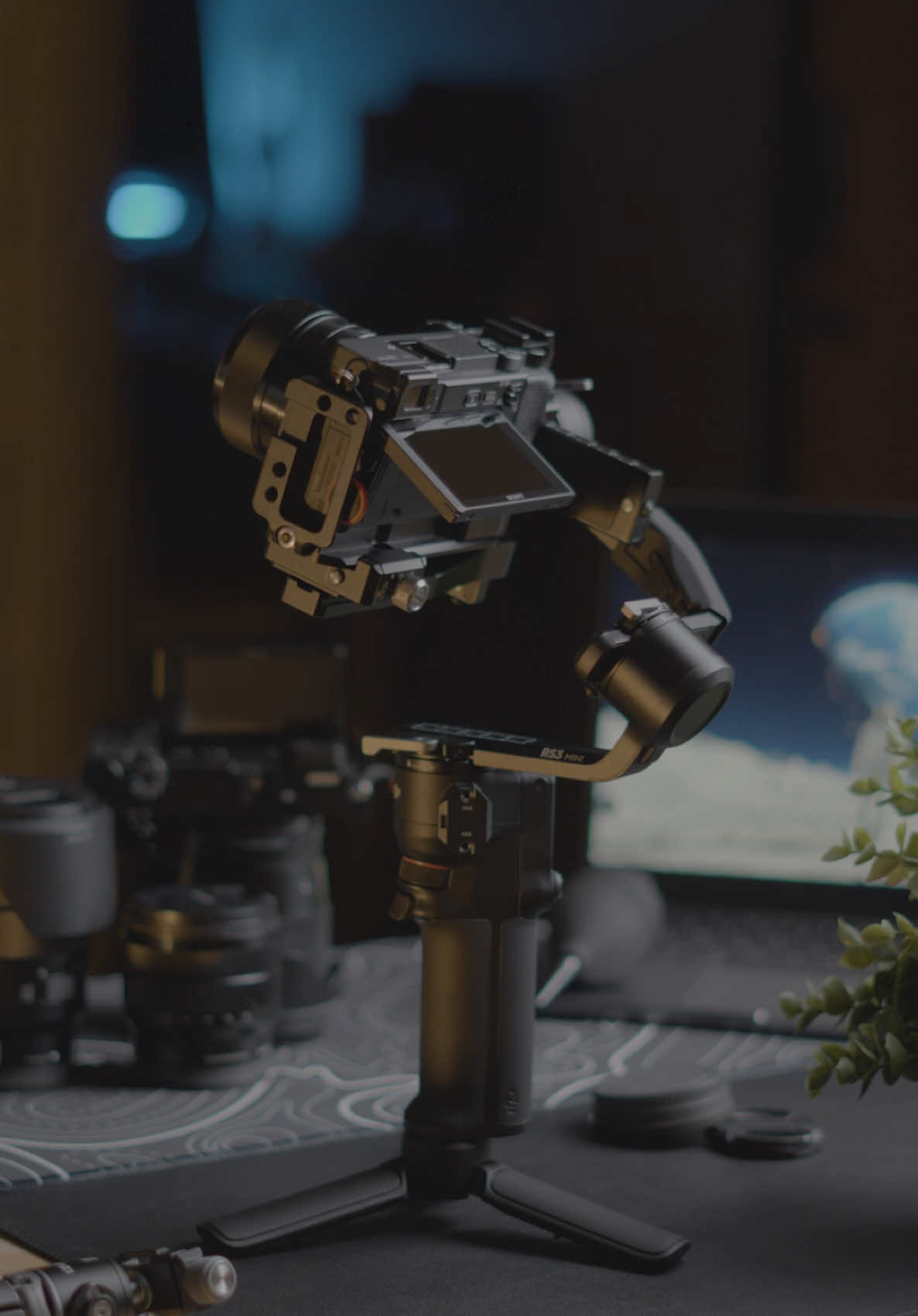 A little bts. Featuring DJI RS3 mini and Sony a6400. This is easily my favorite combo for smooth gimbal shots. #dji #djirs3 #gimbal #gimbalstabilizer #camera #cameras #sonycamera #sonycameras #sonyalpha #sonya6700 #sonya6400 #sonya7iii #sonya6000 #sonya6600 #photography #videography #videos #cinematics #cinematography #cinematic #sonyshooter #sonylens