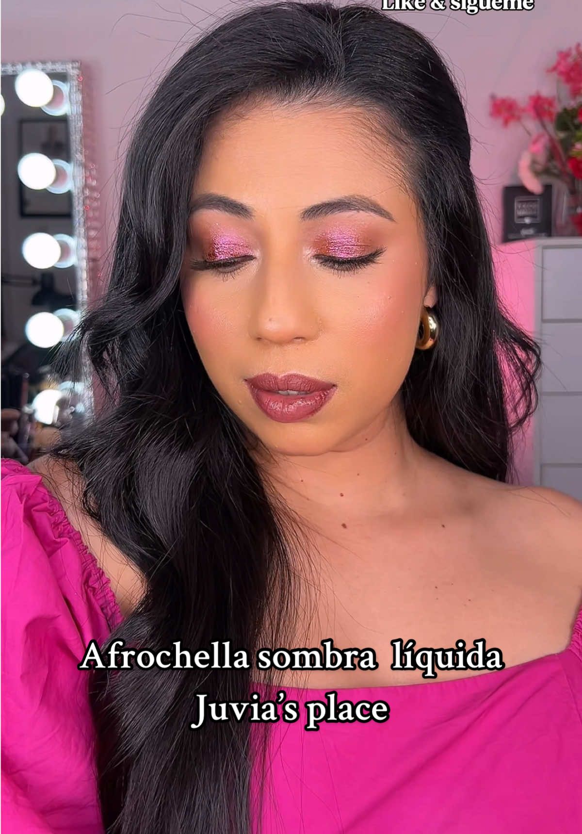 ¿Para qué tipo de evento los usarías? 💄✨ ✨ Esta sombra líquida de @Juvia’s Place Afrochella.. Pigmento, duración y glow en segundos!  Ideal para looks rápidos, glam y sin complicaciones 💫 📲 Sígueme para más tips y consejos de productos. #sombrasdeojos #sombraliquida #tipsdemaquillaje #juviasplace #juviasplaceeyeshadow #maquillajedeojos #liquideyeshadow #sombras #beautymusthave #makeuptips #maquillajefacil #beautyhack 