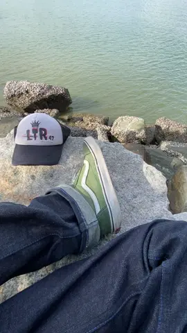 😕.#fyp #ชลบุรี 